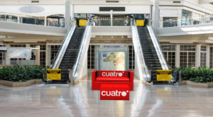 Mesa auxiliar publicitaria
